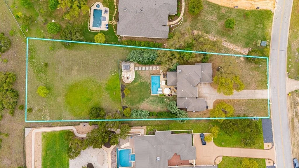 Photo of 1450 Hawthorne LOOP