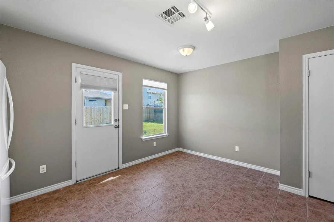Photo of 1006 Terrace DR
