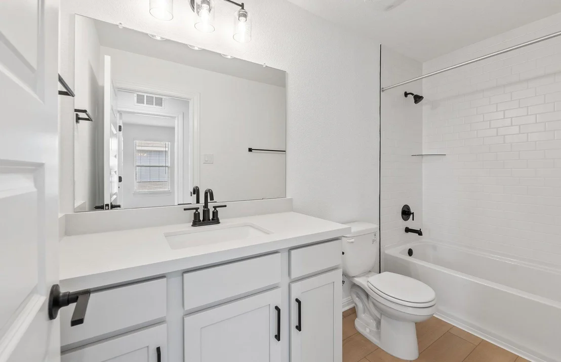 Photo of 405 Foresail RD