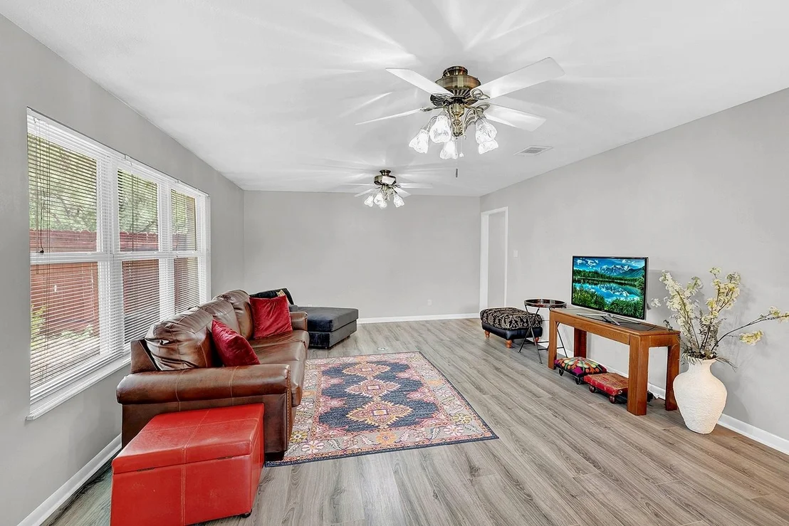 Photo of 2719 Summit Ridge DR