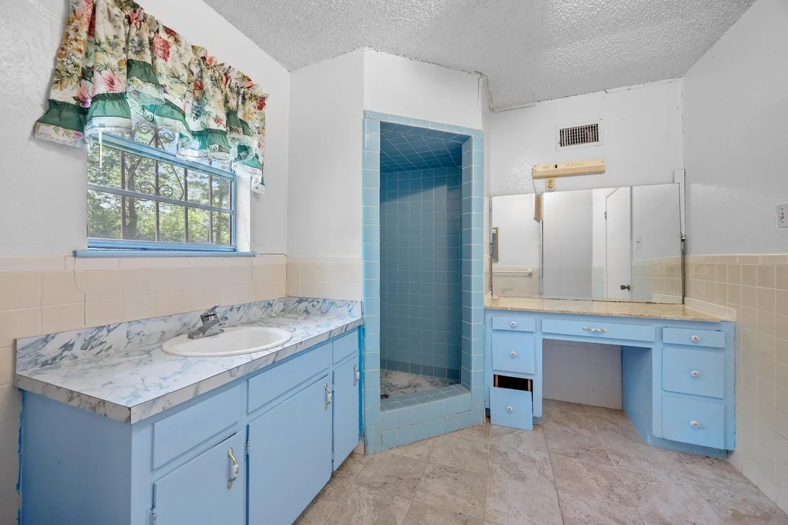 Photo of 4705 Enchanted LN