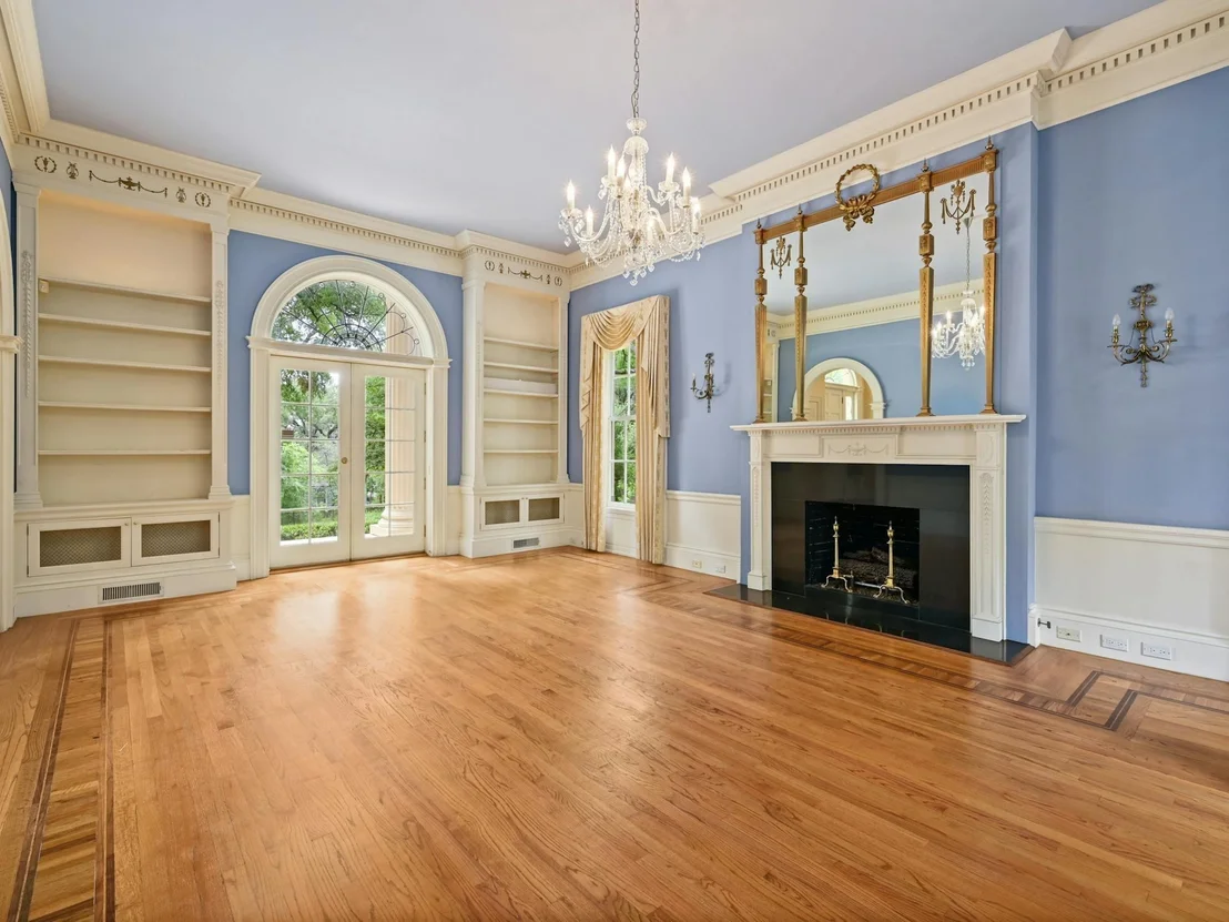 Photo of 3501 Hampton RD