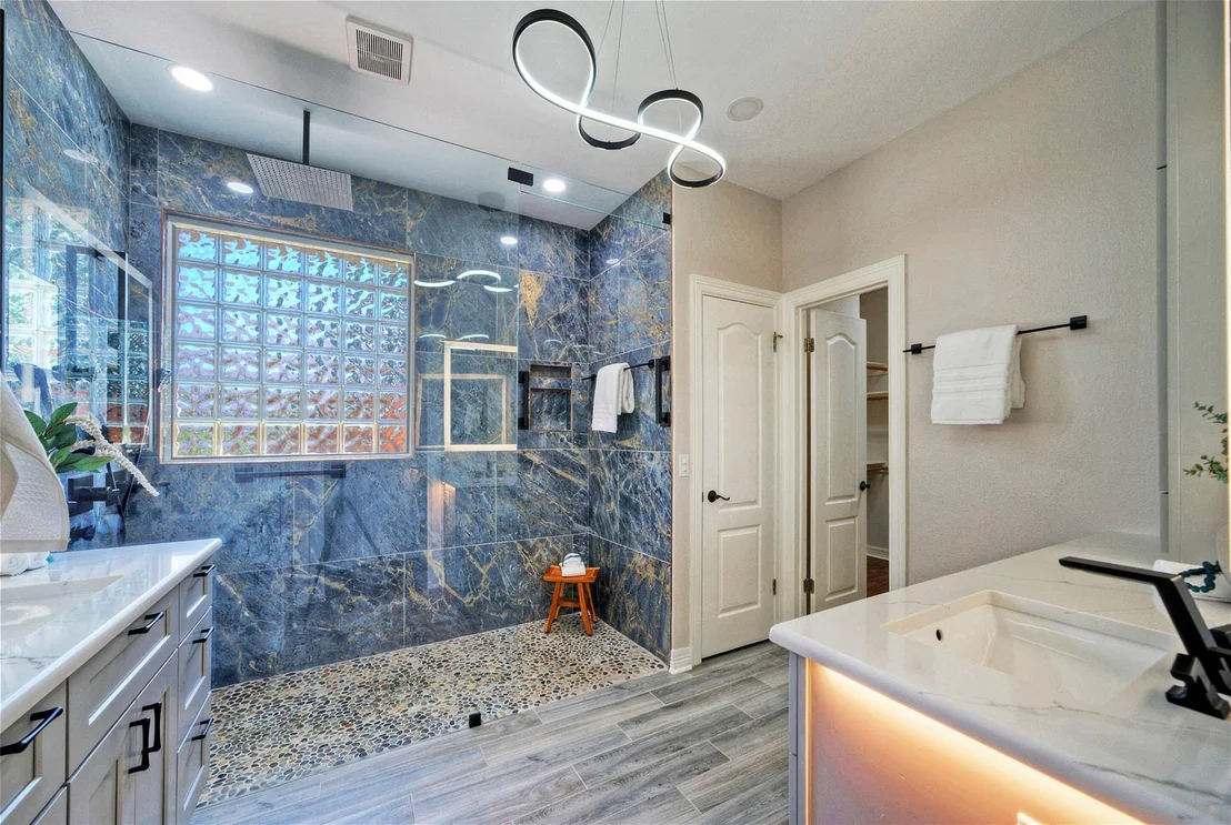 Photo of 11021 River Plantation DR