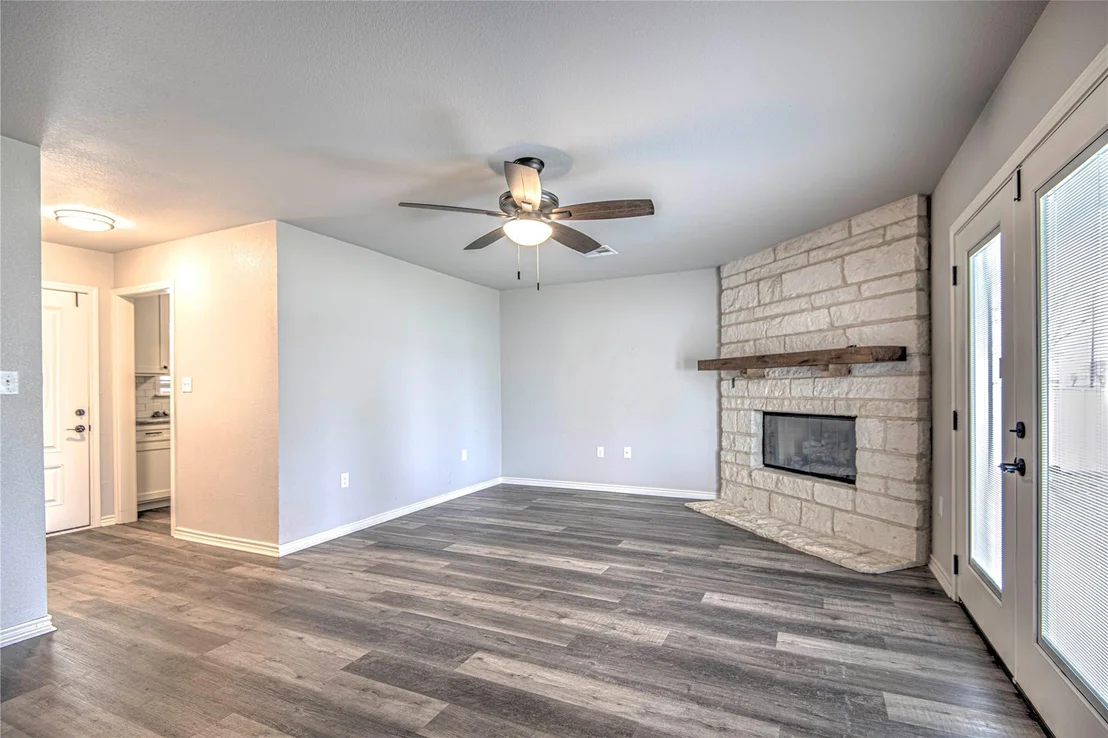 Photo of 1204 Ridgemont DR