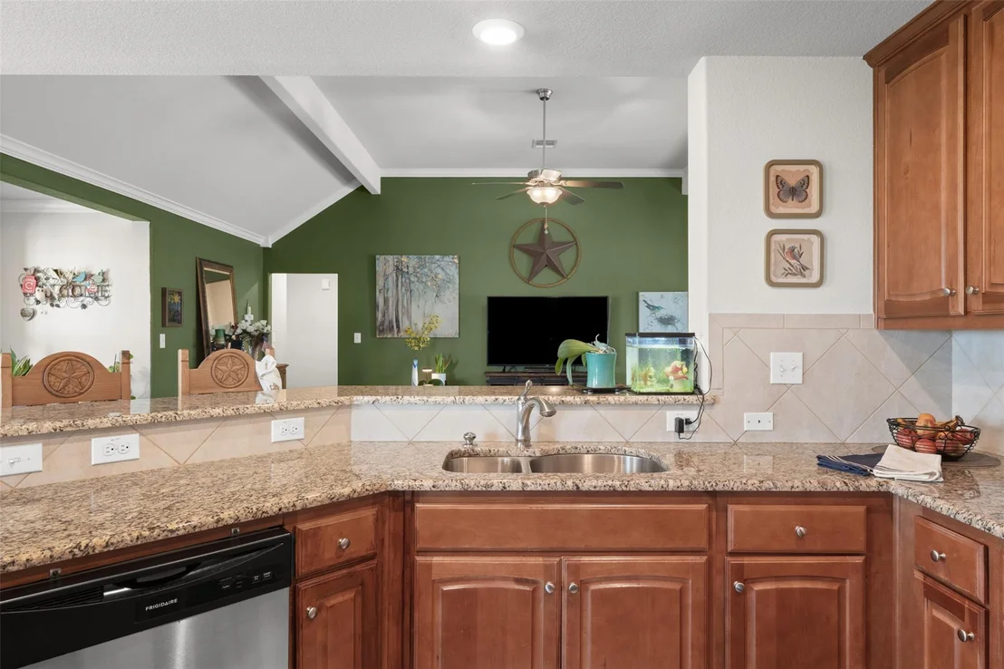 Photo of 4846 County Road 327