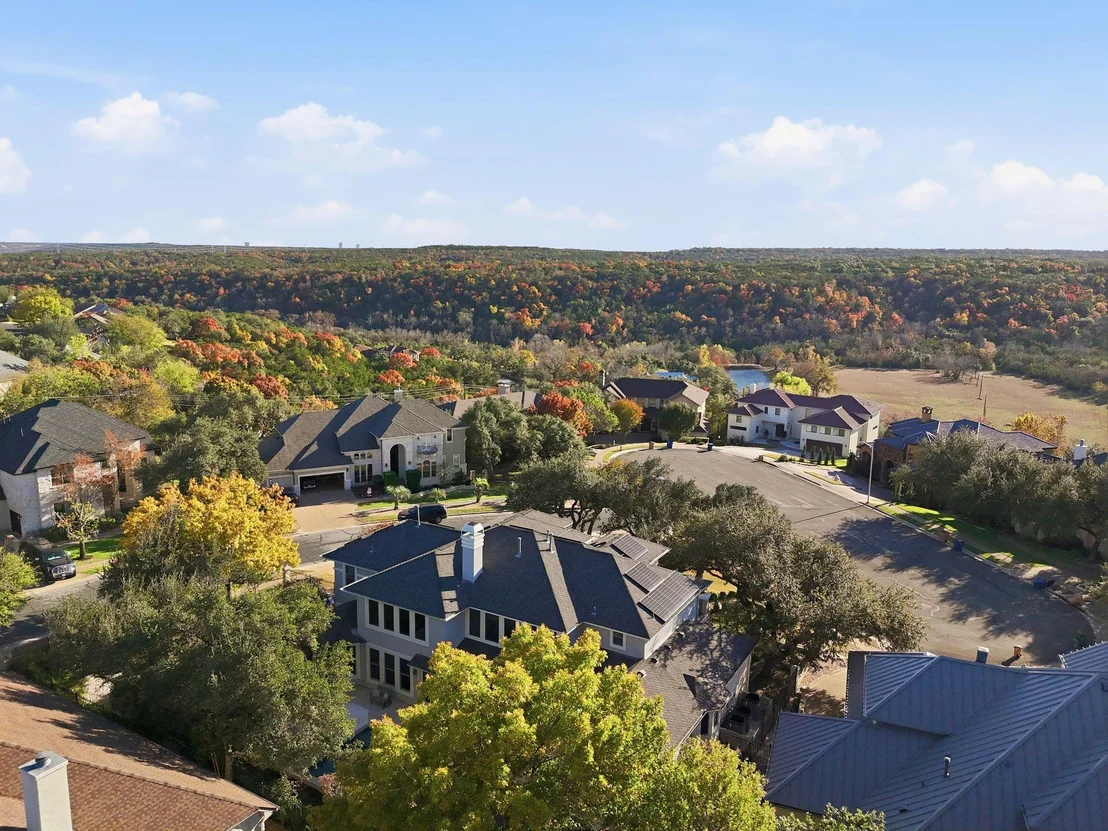 Photo of 9808 Tree Bend CV