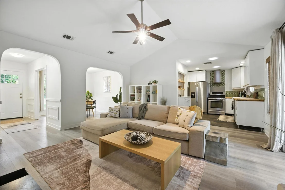 Photo of 5430 Salem Walk DR