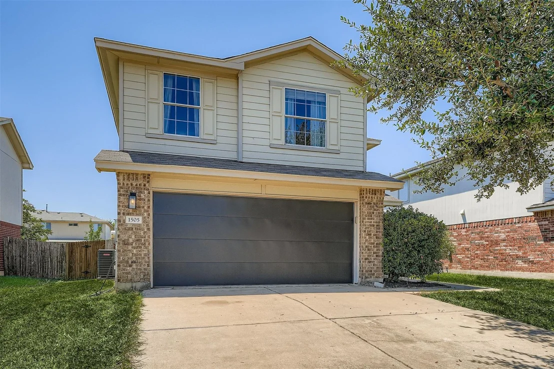 Photo of 1505 Tea Leaf DR