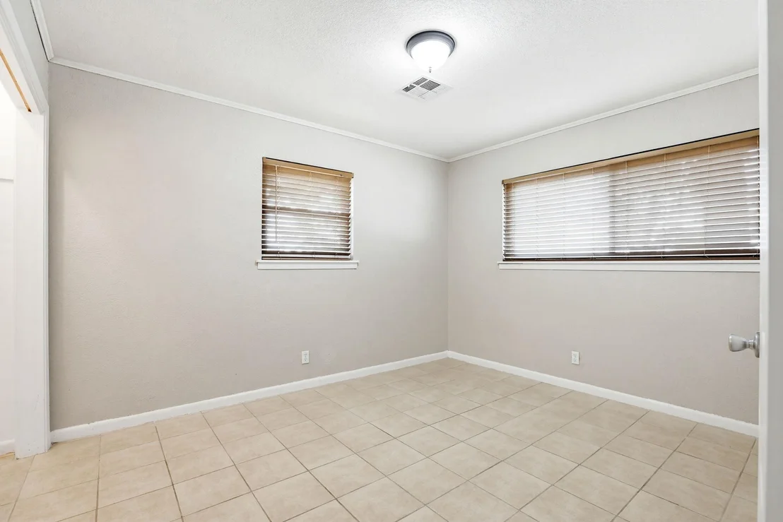Photo of 125 Glendale ST