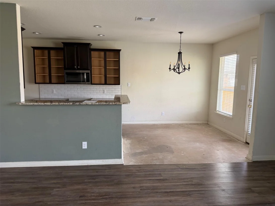 Photo of 6310 Daisy WAY
