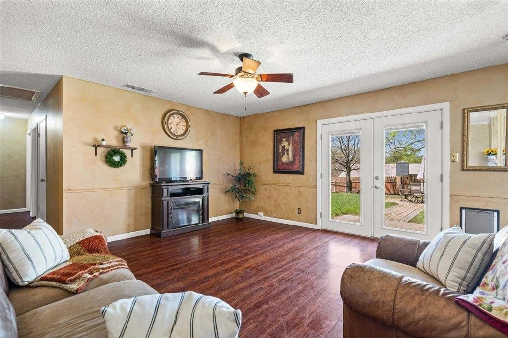 Photo of 9712 Halifax DR