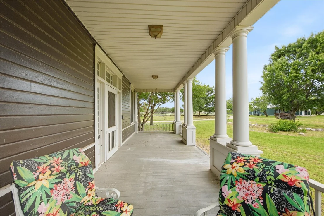 Photo of 600 Eastview DR