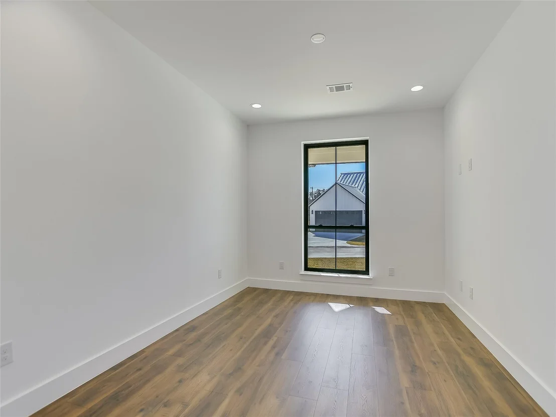 Photo of 2419 Cherry LN
