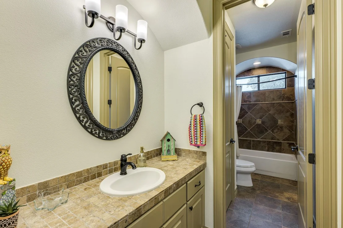 Photo of 13708 Montview DR