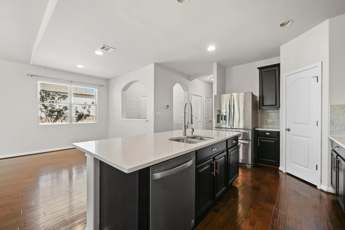 Photo of 351 Wincliff DR