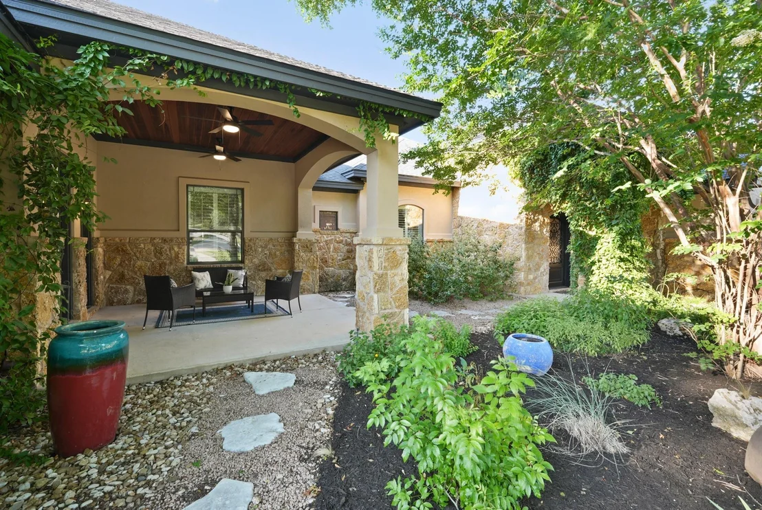 Photo of 106 Cactus Bend CV