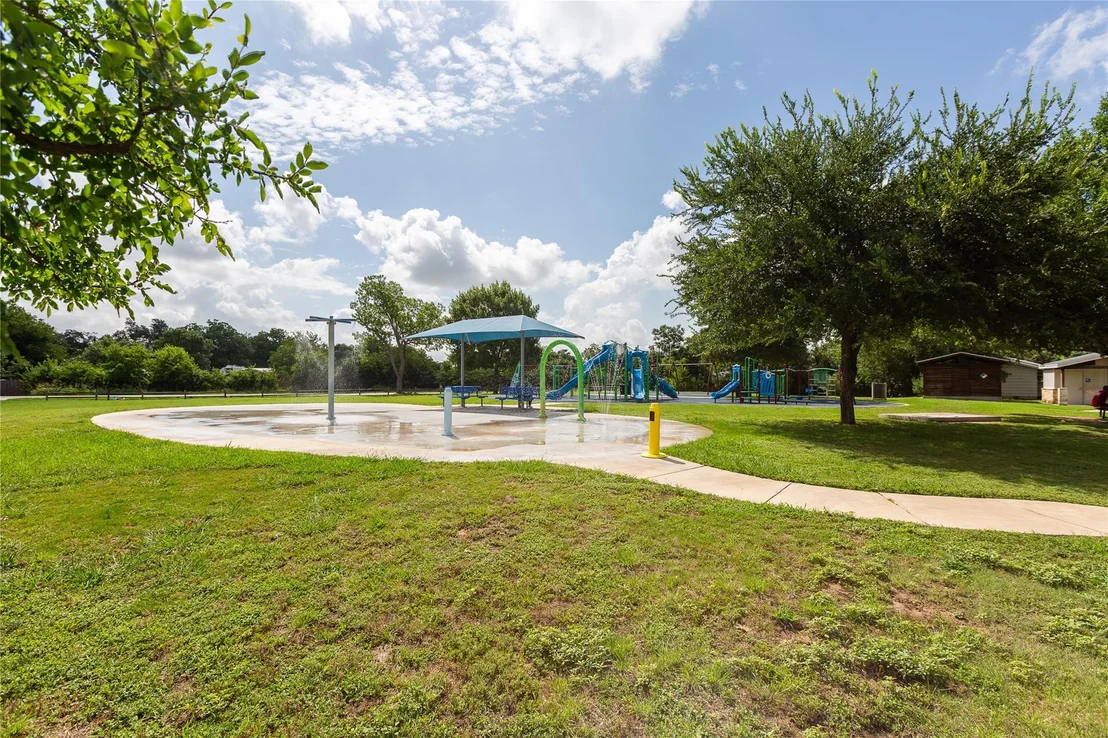Photo of 2571 Georgian DR