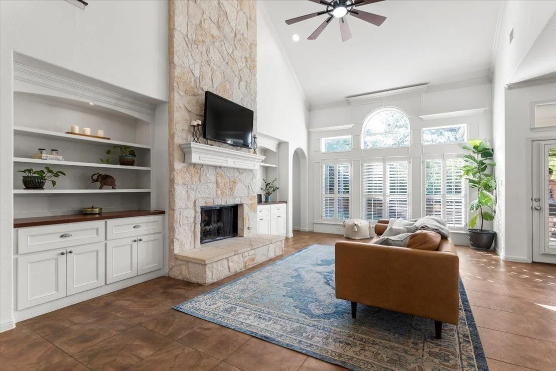Photo of 5909 Sunset RDG