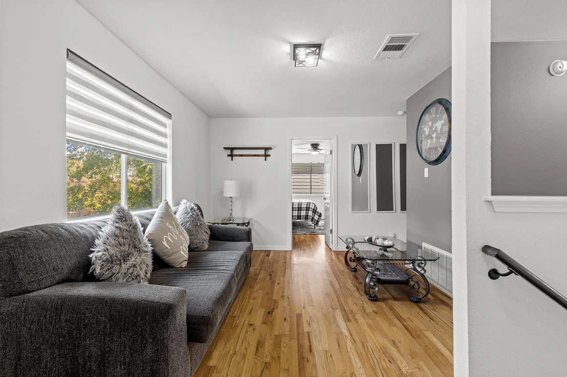 Photo of 615 Barbara WAY