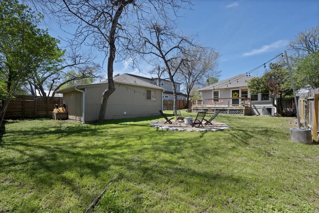 Photo of 3909 Becker Ave
