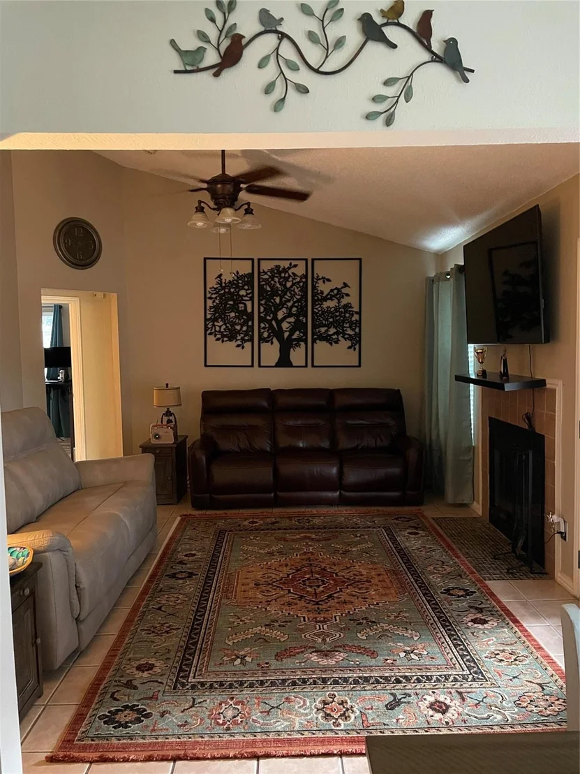 Photo of 1809 Golden Pheasant DR