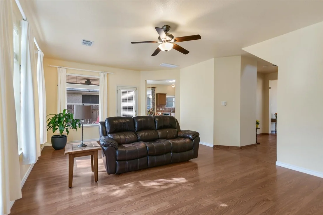 Photo of 8408 Alvin High LN