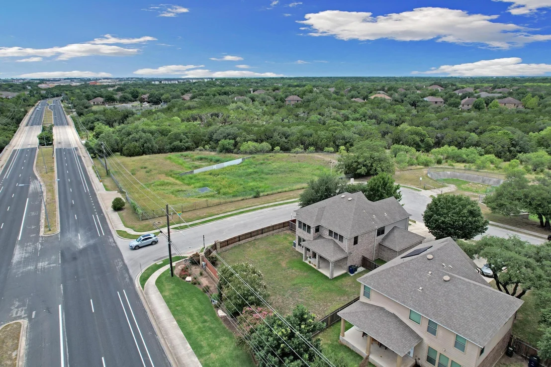 Photo of 301 Wye Oak ST