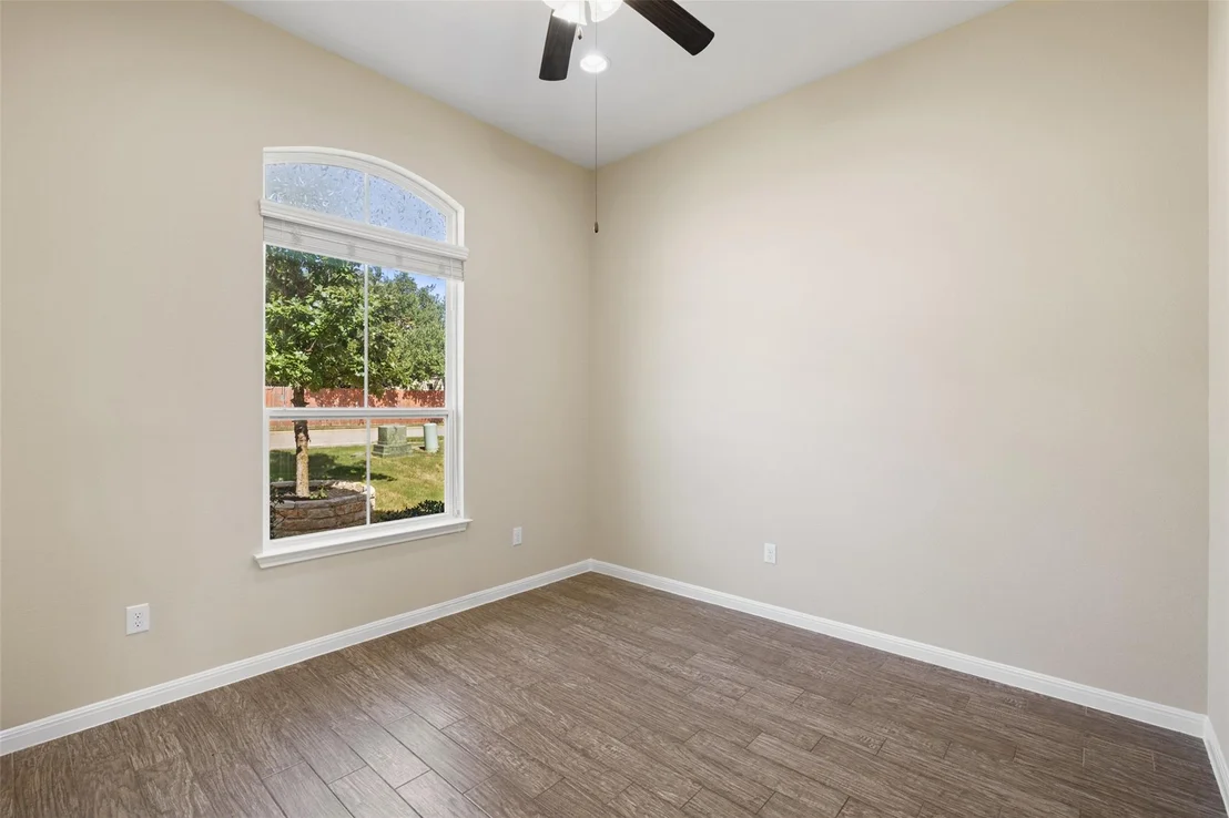 Photo of 11512 Reading WAY