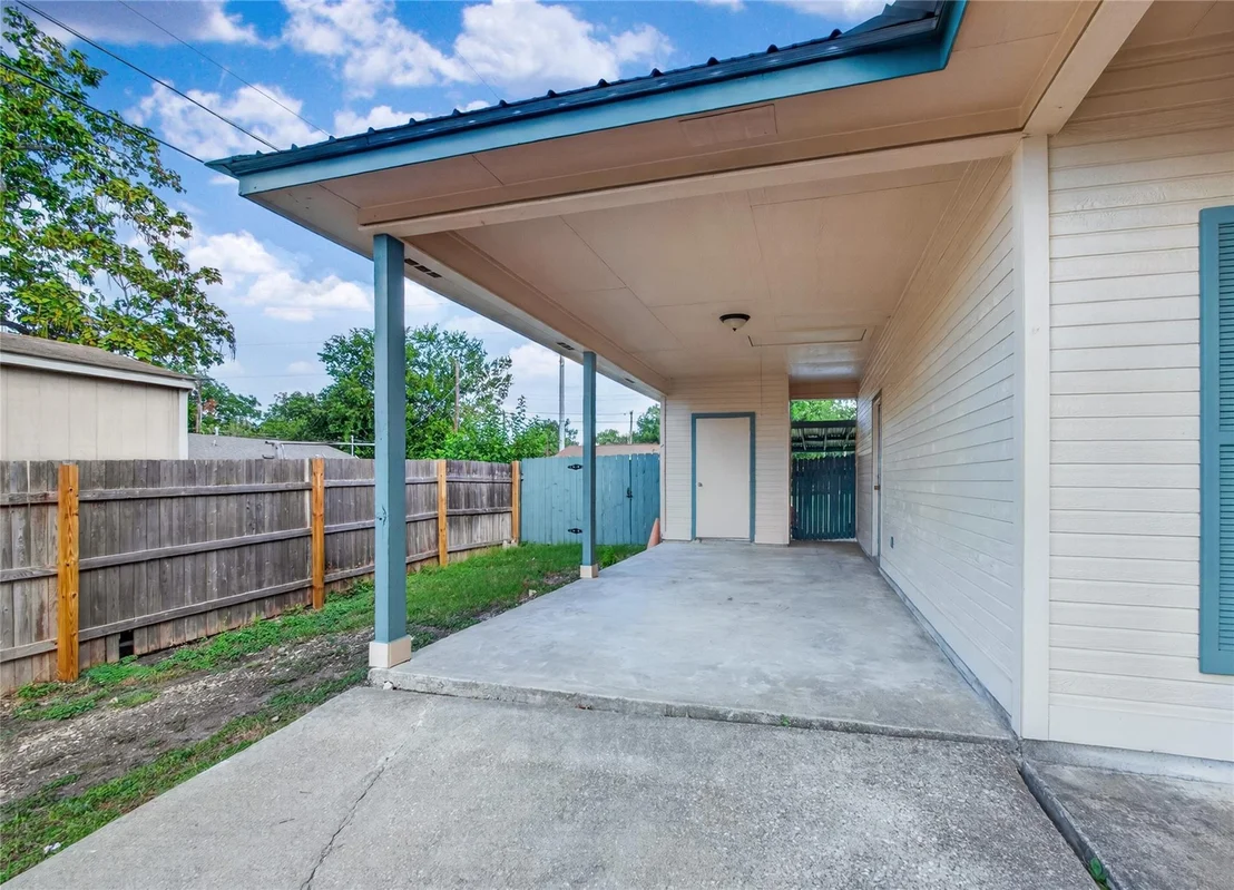 Photo of 403 Davidson DR