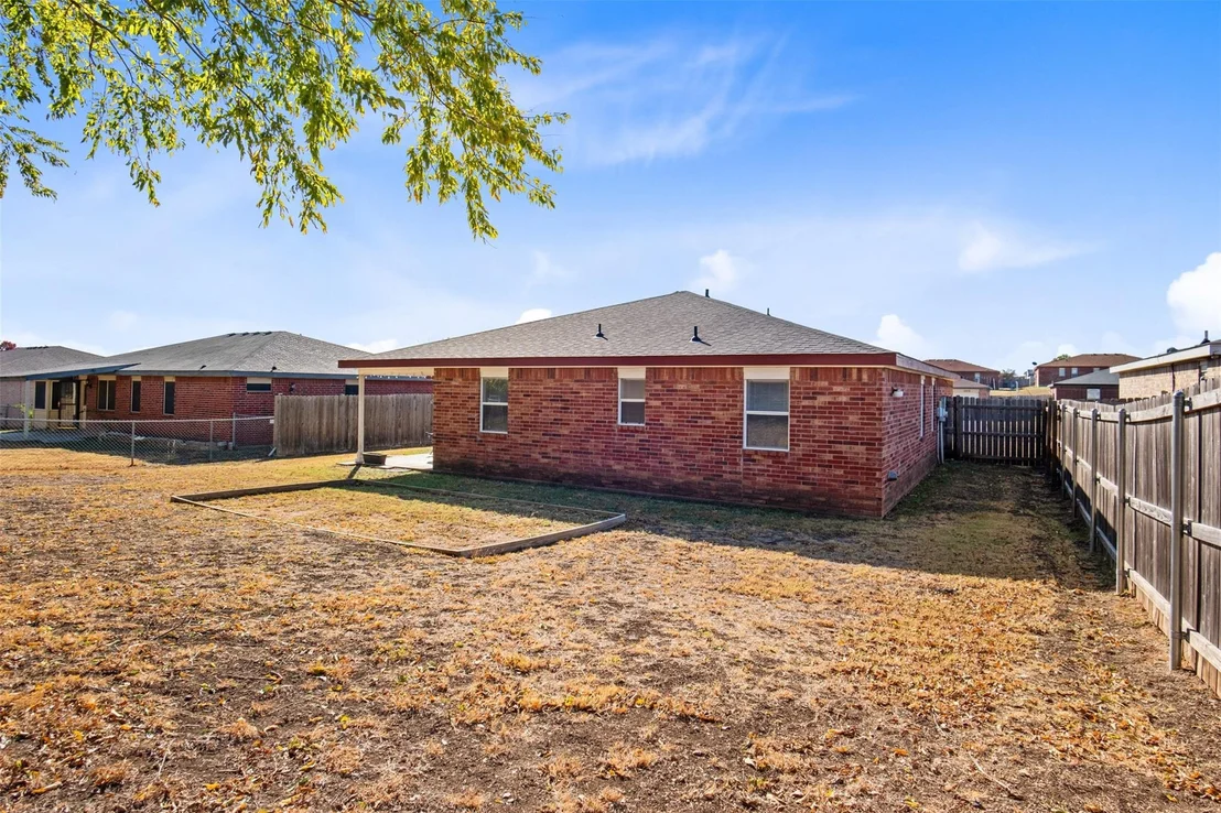 Photo of 4311 Waterproof DR