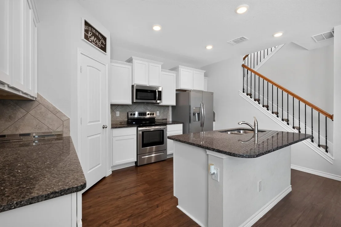 Photo of 5102 Primavera LN