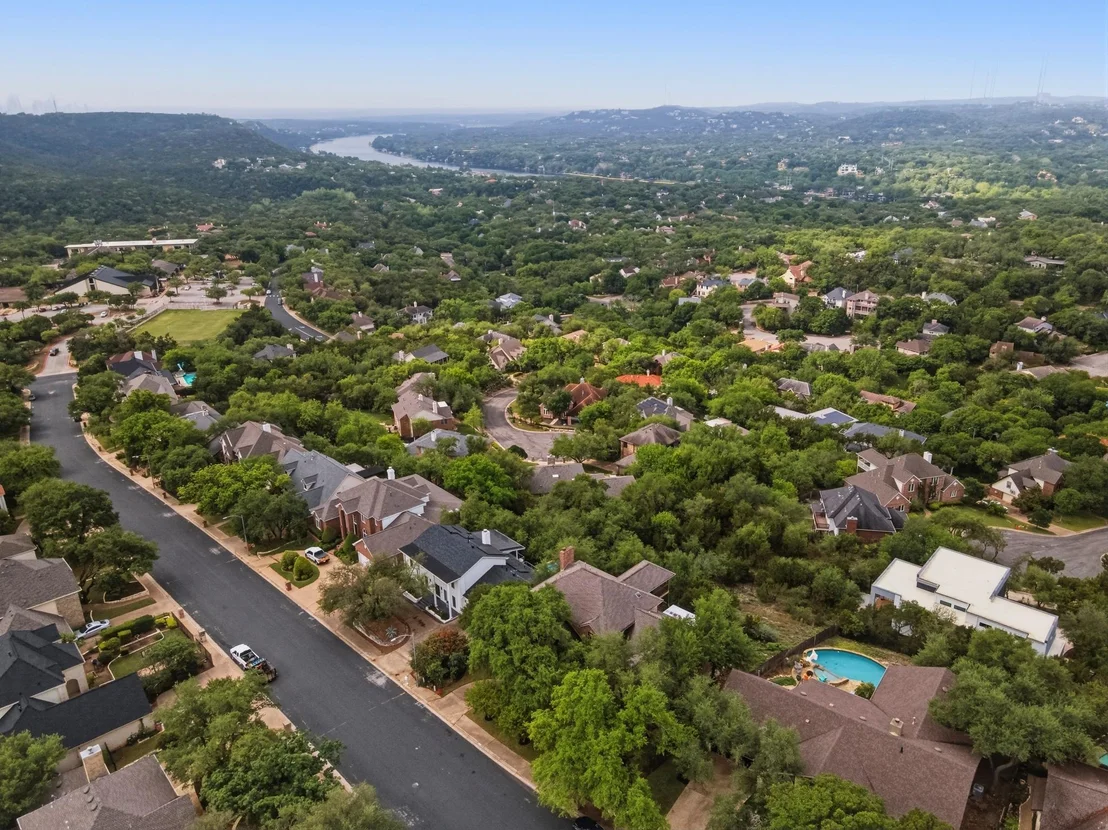 Photo of 5918 Mountain Villa DR