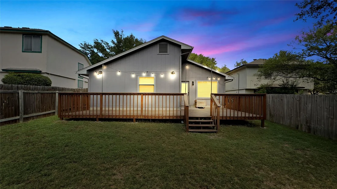 Photo of 9000 Anna ST