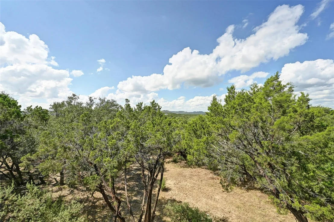 Photo of 115 Cedar Springs DR
