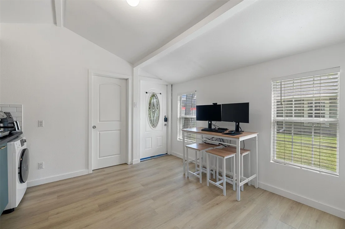 Photo of 3208 Goodwin Ave