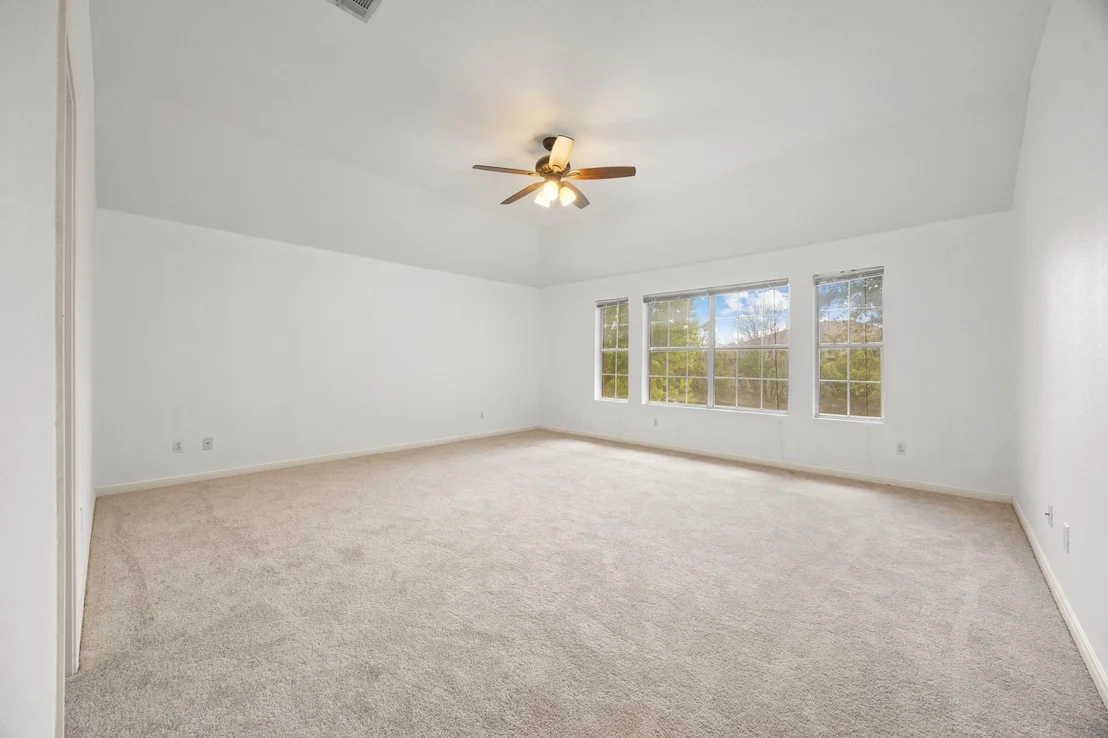 Photo of 1516 Lorson LOOP