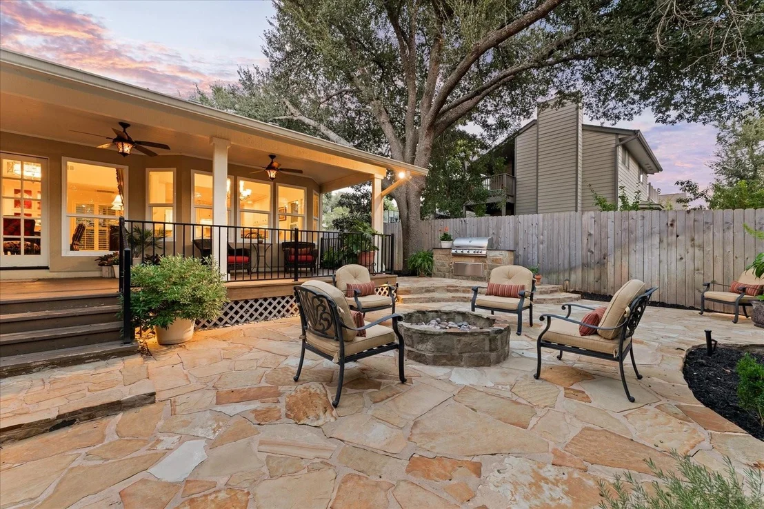 Photo of 10718 Pickfair DR