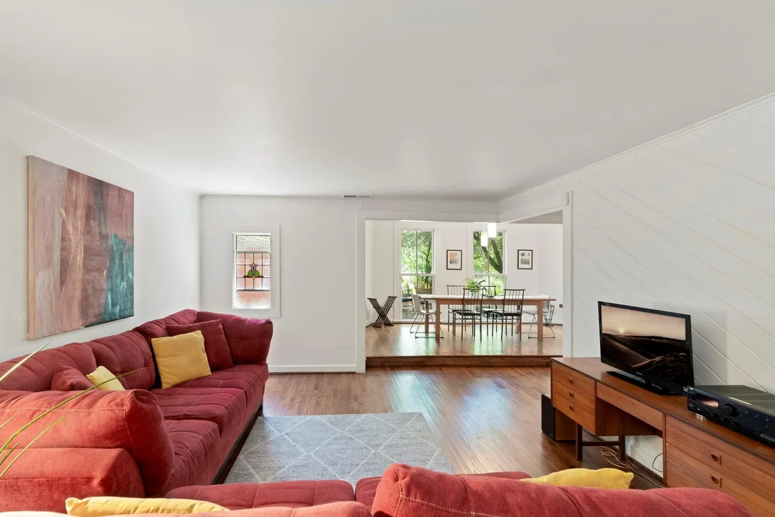 Photo of 3102 Hemphill PARK