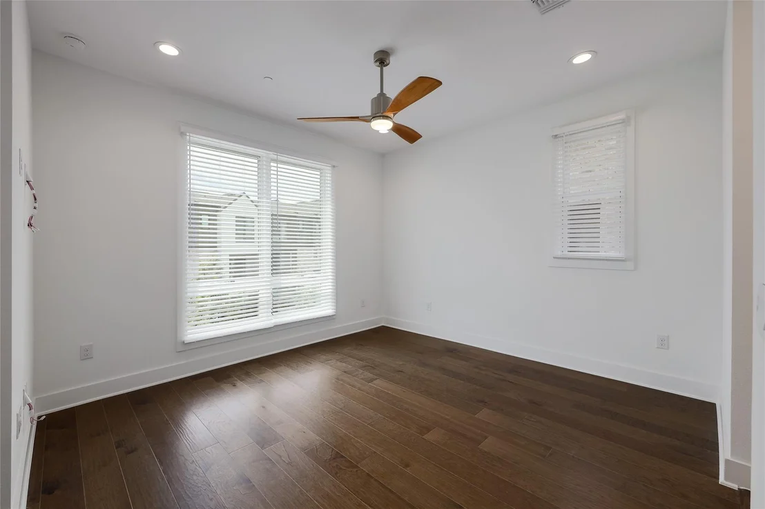 Photo of Unit 284 at 4703 Unity CIR