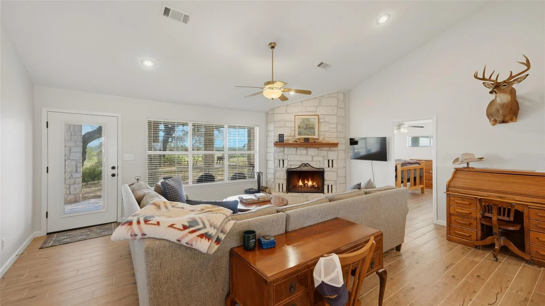 Photo of 2992 County Road 2400