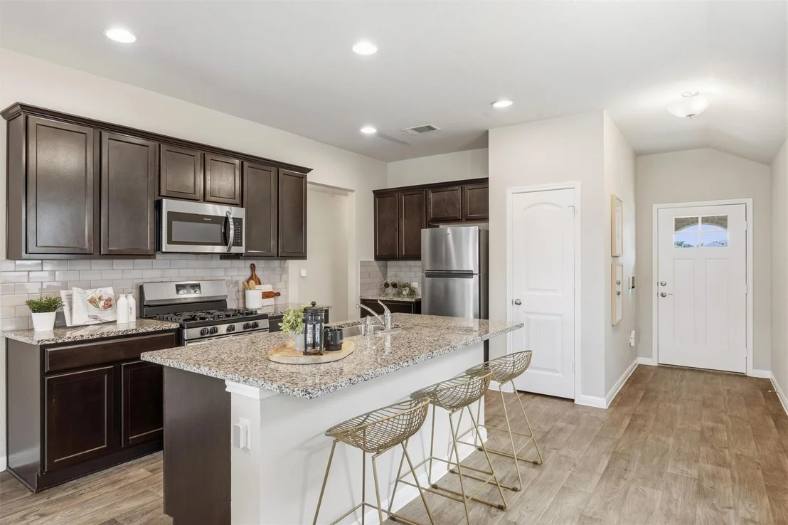 Photo of 201 Yoakum ST