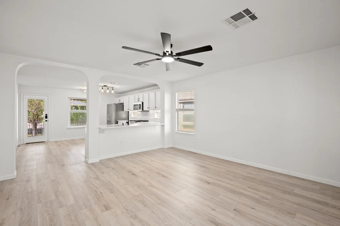 Photo of 360 Sampson