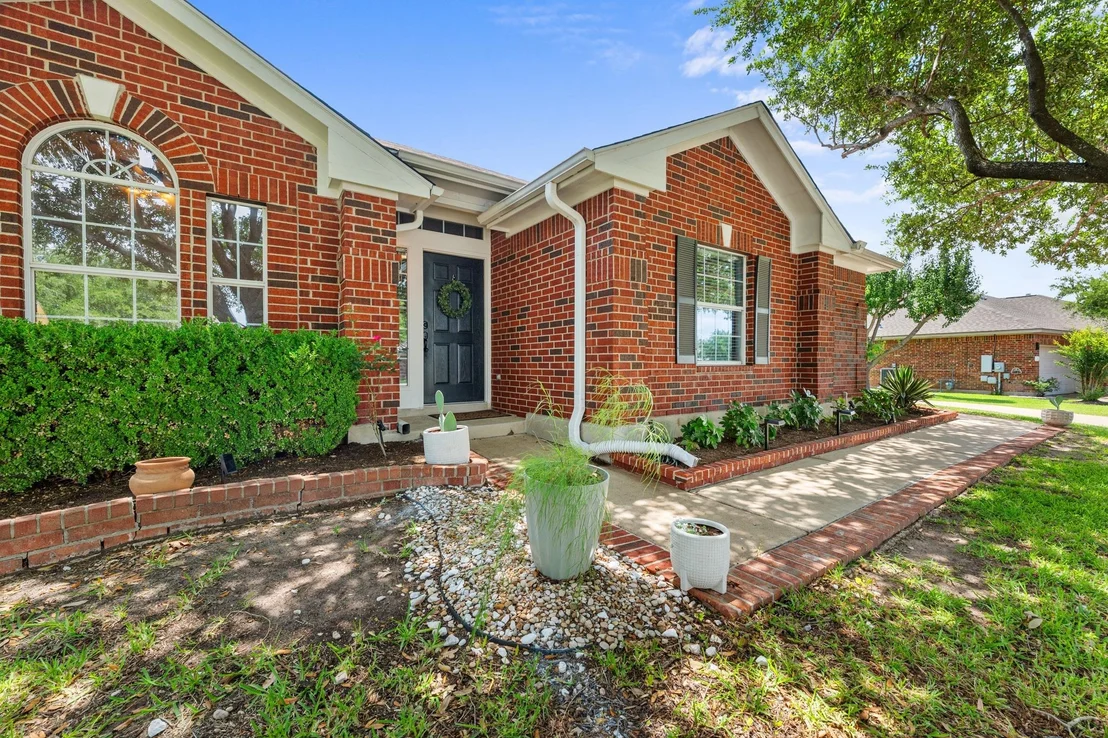 Photo of 712 Kingston Lacy BLVD