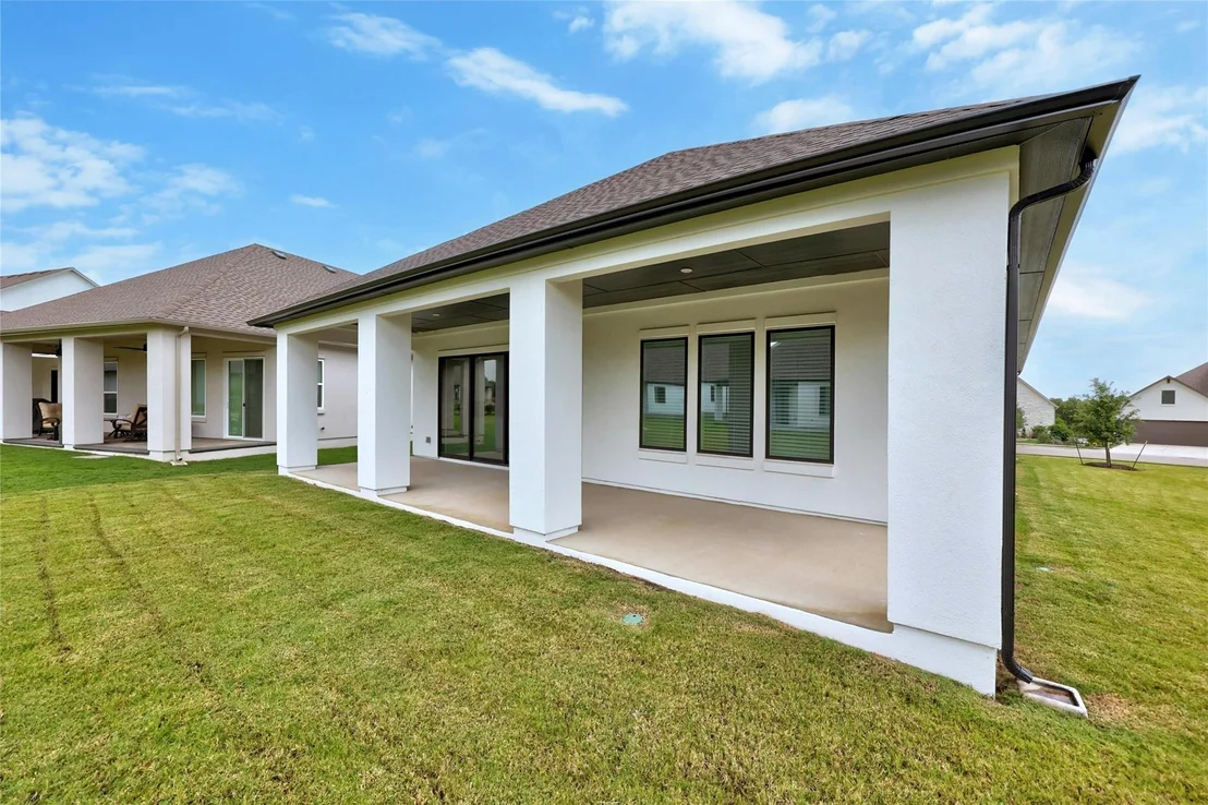 Photo of 213 Oakley PASS