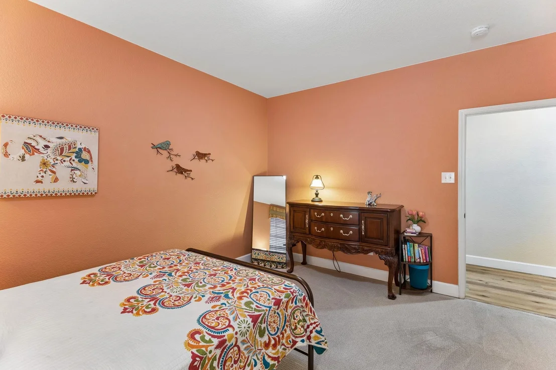 Photo of 309 Island Oak DR