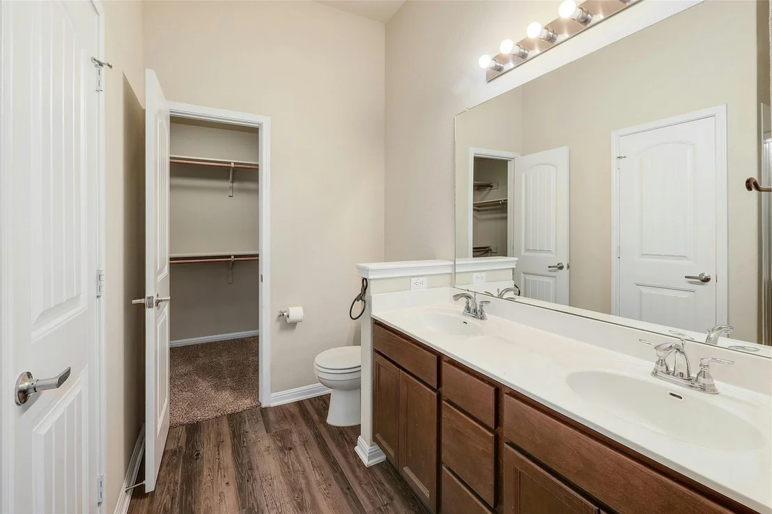 Photo of 18825 Golden Eagle WAY