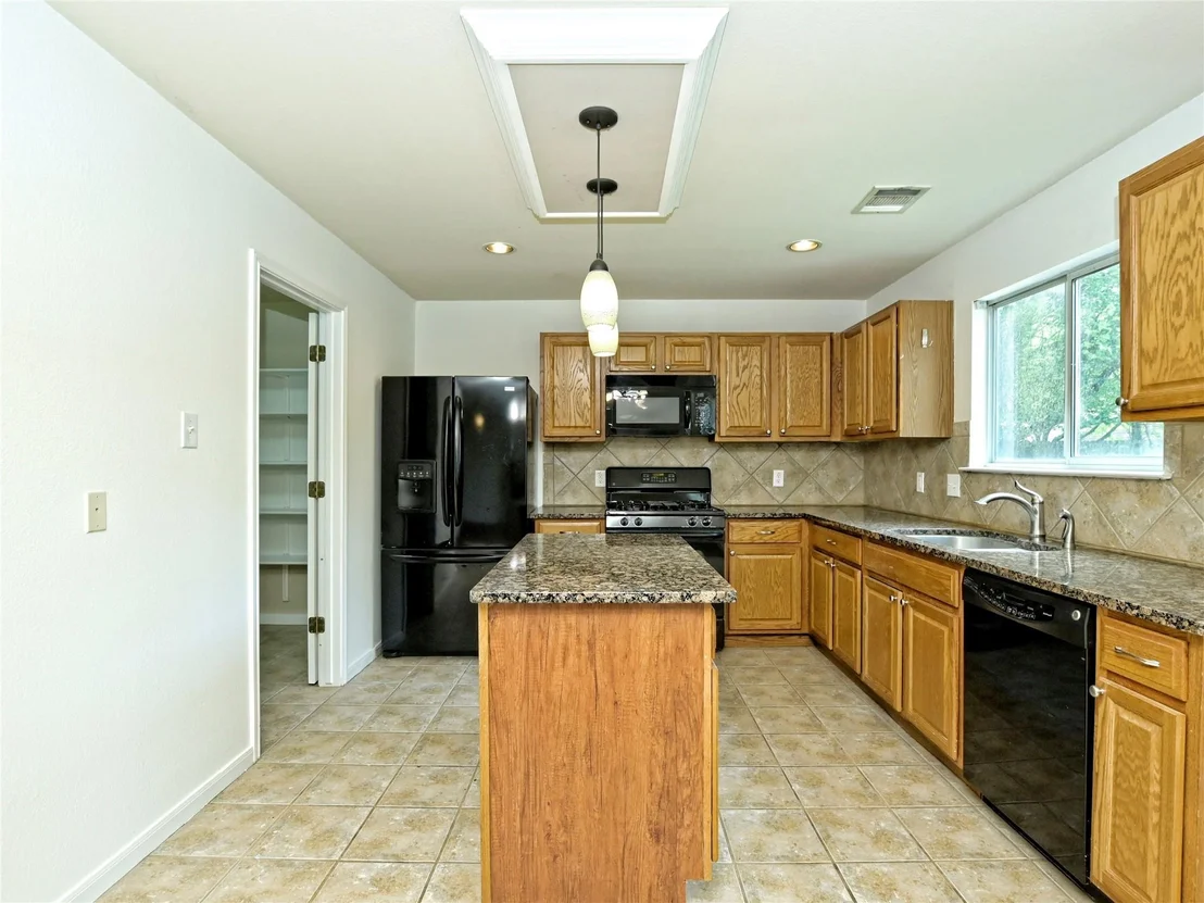 Photo of 110 Juniper CIR