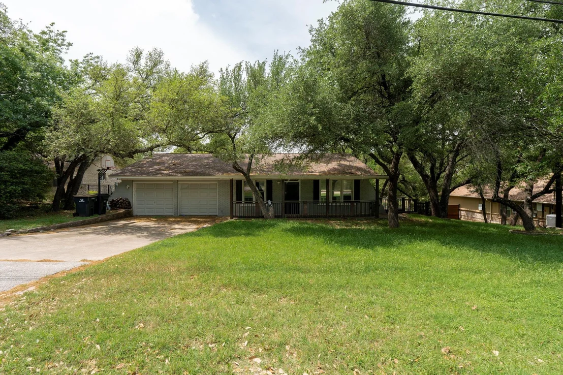 Photo of 8111 Texas Plume RD