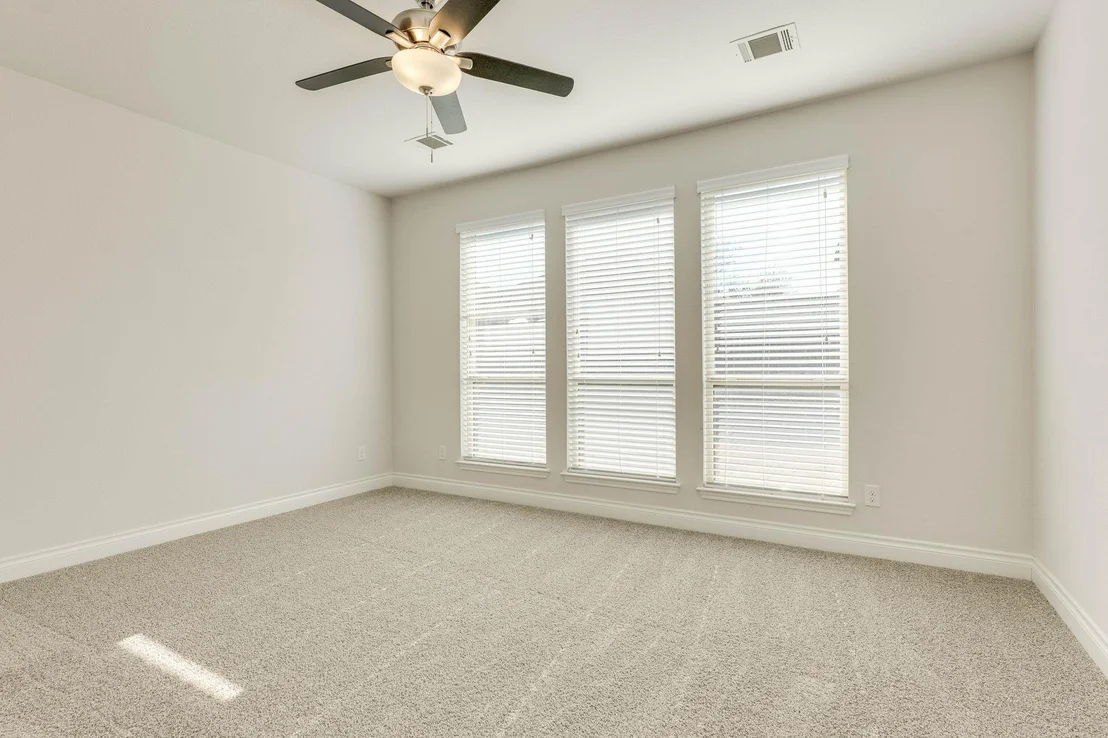 Photo of 337 CROSSVINE TRL