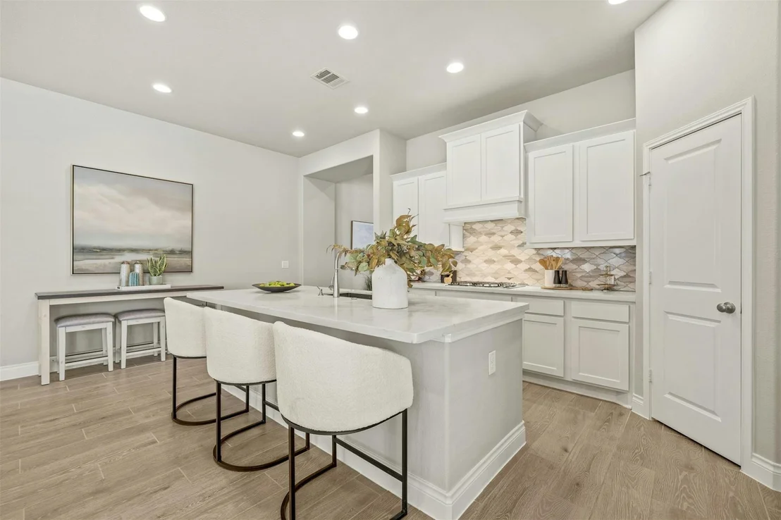 Photo of 112 Gabriel Point LN